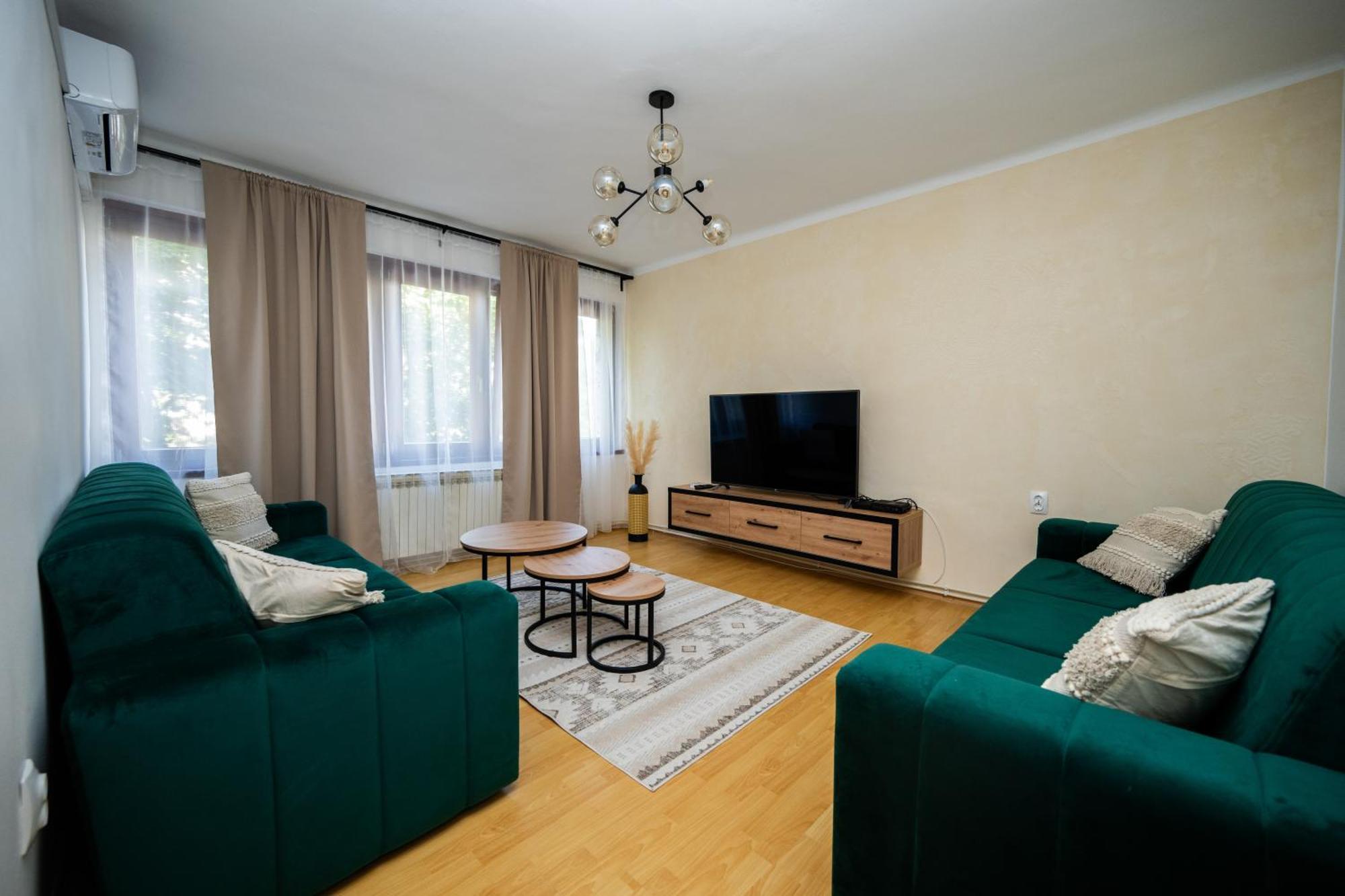 Apartment Cozy One-bedroom Near Center