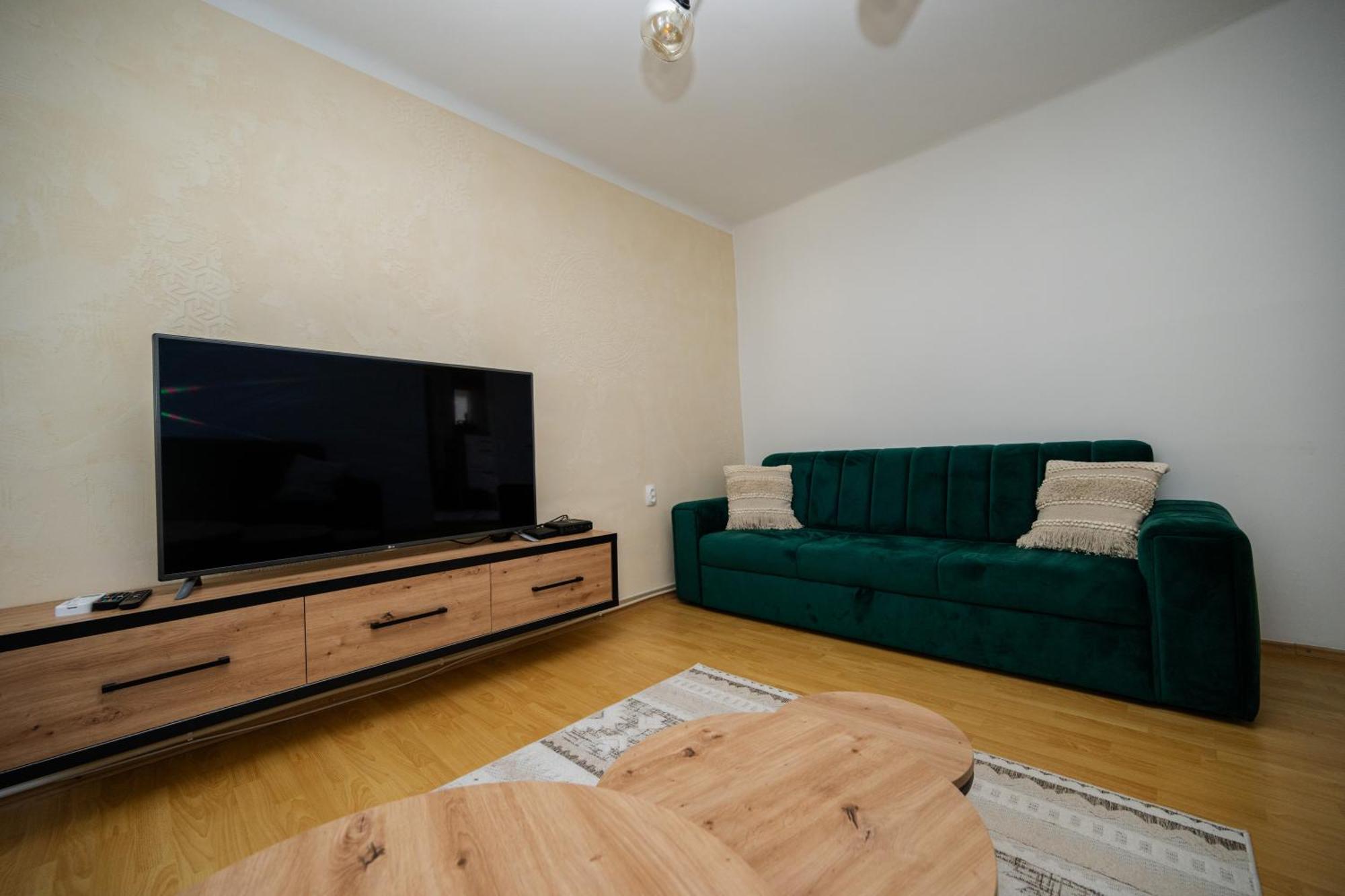 Cozy One-bedroom Near Center Apartment Sarajevo